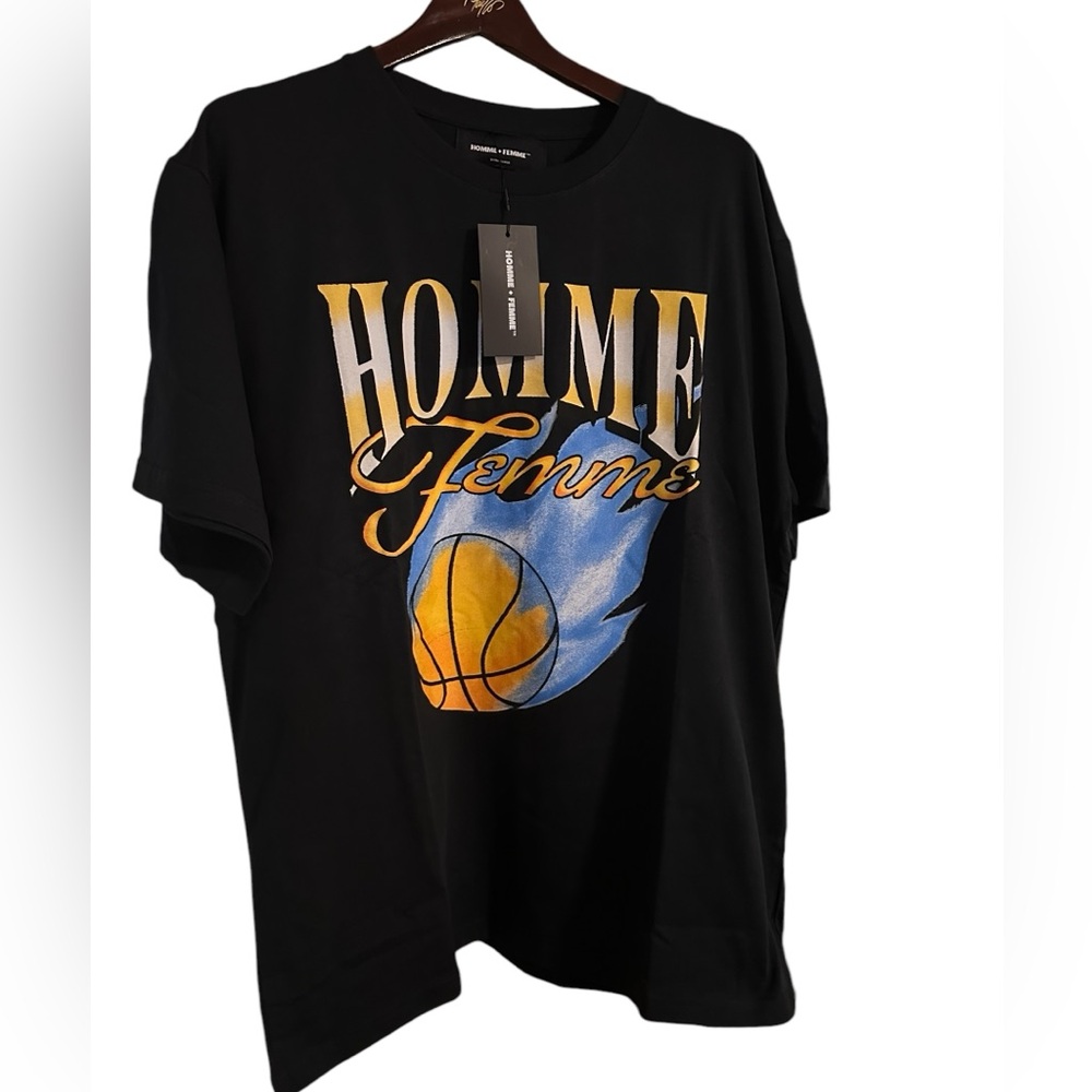 NWT HOMME FEMME HEAT CHECK TEE IN BLACK AND GOLD 10 year anniversary-XL
